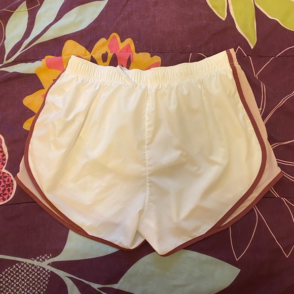 Nike athletic shorts - Picture 2 of 3